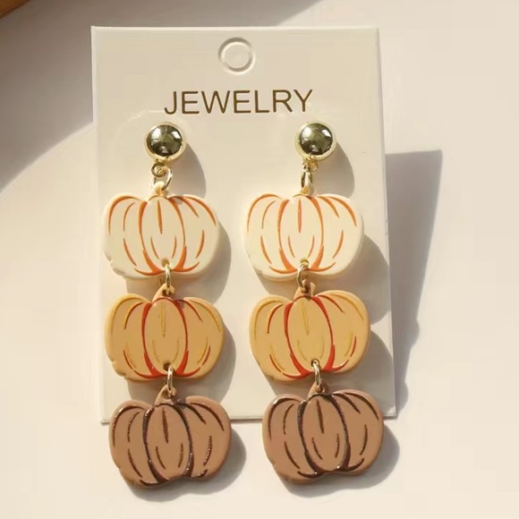 Pumpkin Dangle Earrings - Picture 5 of 6